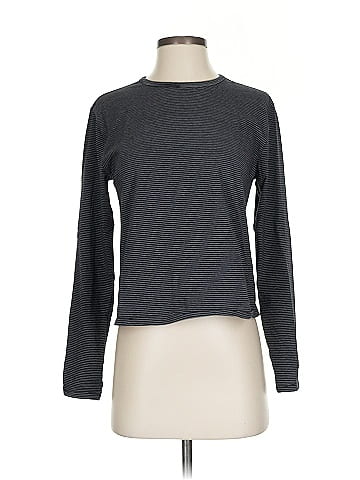 Athleta Long Sleeve T-Shirt (view 1)