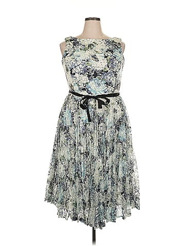Danny And Nicole Cocktail Dress (view 1)