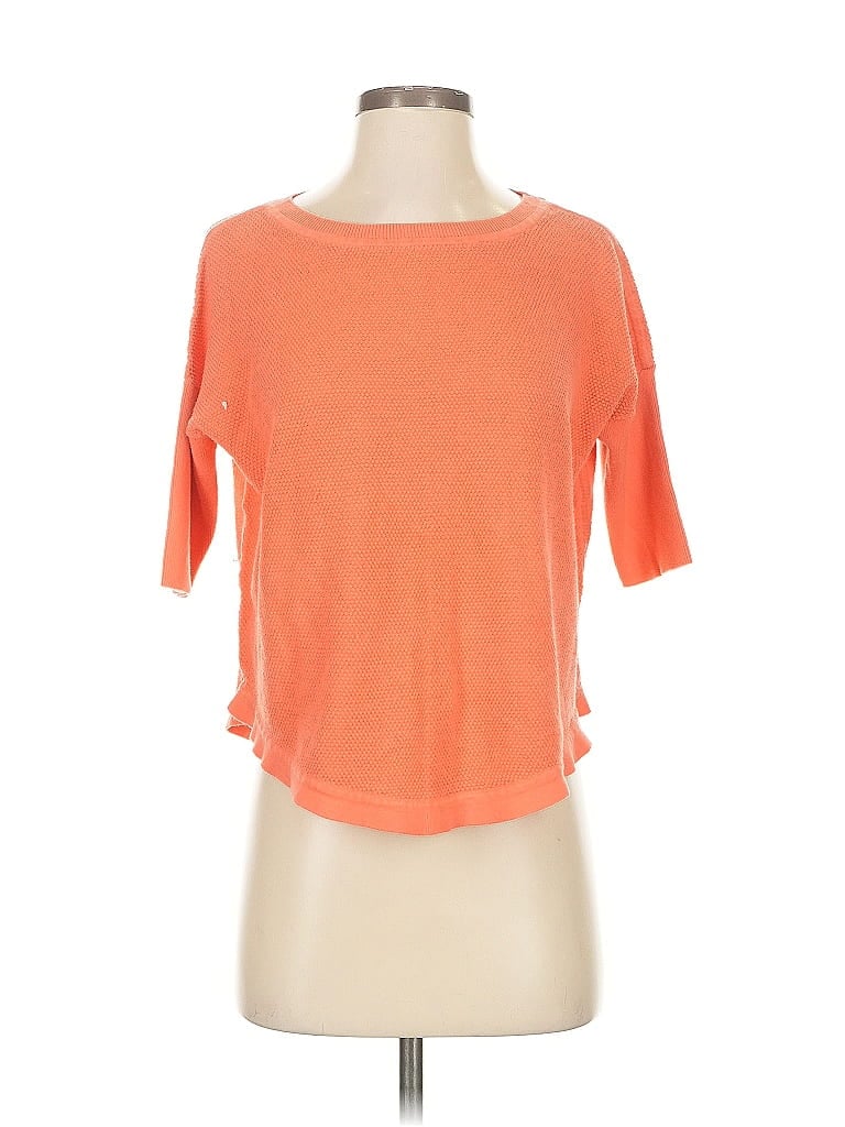Click to view more detailed imagery on our partner's website Pre-owned Banana Republic Short Sleeve Top Orange Boatneck Tops