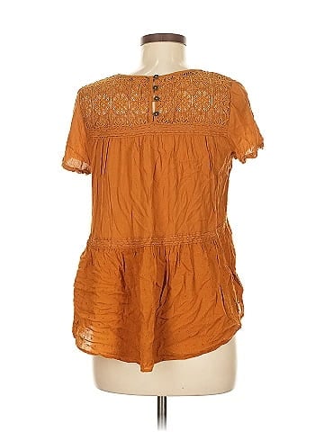 Xhilaration Short Sleeve Blouse (view 2)