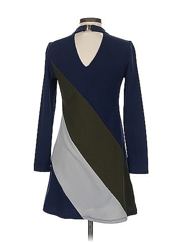 Slate & Willow Casual Dress (view 2)