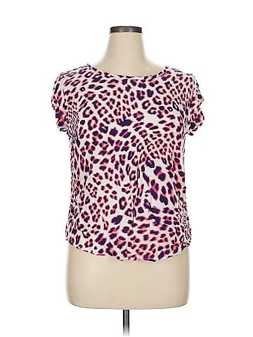 Stylus Short Sleeve Top (view 1)