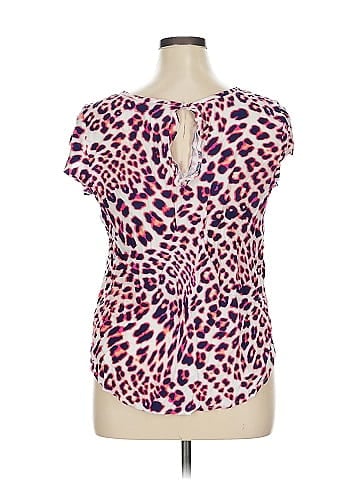 Stylus Short Sleeve Top (view 2)