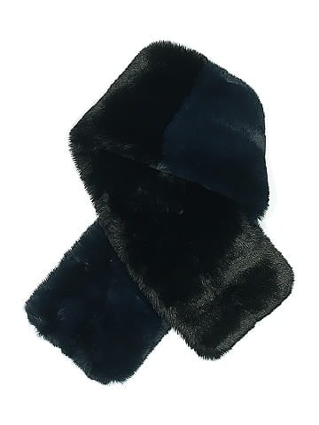 Hat Attack Scarf (view 1)