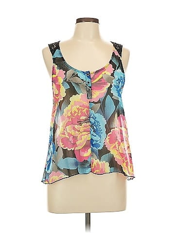 Candie's Sleeveless Blouse (view 1)
