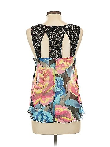 Candie's Sleeveless Blouse (view 2)