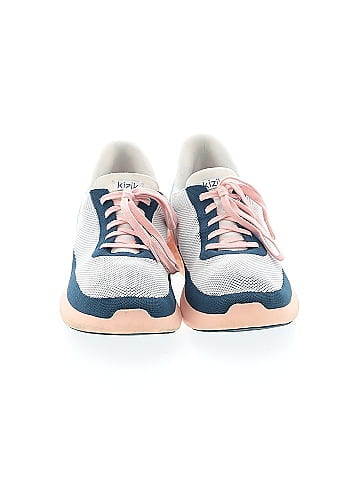 KIZIK Sneakers (view 2)