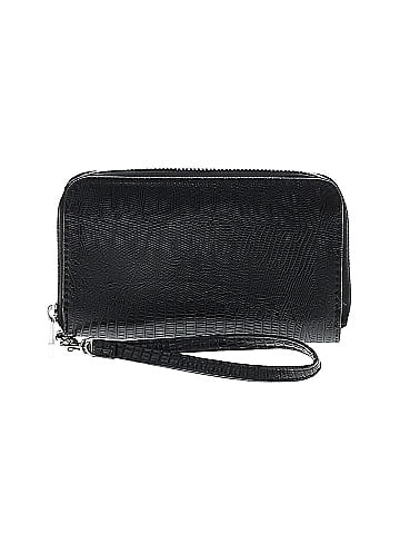 Target Wristlet (view 1)