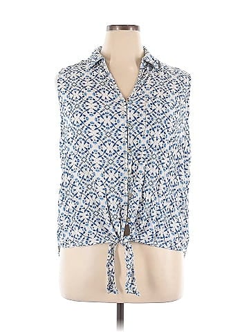 Marrakech Sleeveless Button-Down Shirt (view 1)