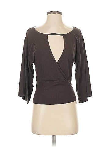 lucy 3/4 Sleeve Top (view 1)