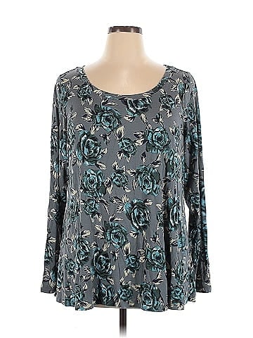 LOGO by Lori Goldstein 3/4 Sleeve T-Shirt (view 1)