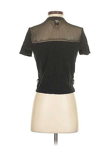 Hot Topic Short Sleeve Top (view 2)