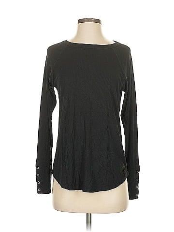 Nine Britton Long Sleeve T-Shirt (view 1)