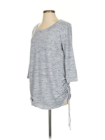 a:glow 3/4 Sleeve Top (view 1)
