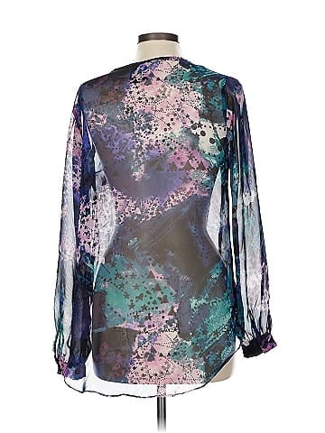 Bisou Bisou Long Sleeve Blouse (view 2)
