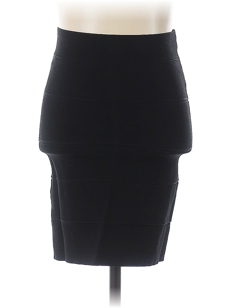 Click to view more detailed imagery on our partner's website Pre-owned Bcbgmaxazria Casual Skirt In Black