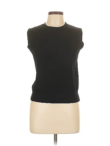 Gilli Sleeveless T-Shirt (view 1)