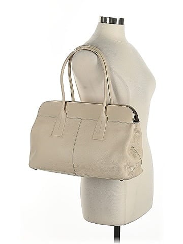 Tod's Leather Shoulder Bag (view 2)