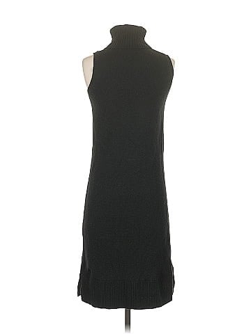 Saks Fifth Avenue Casual Dress (view 2)