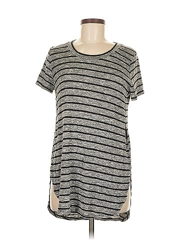 Mossimo Short Sleeve T-Shirt (view 1)
