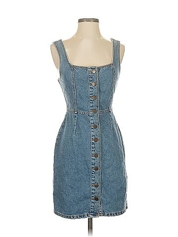 Urban Outfitters Casual Dress (view 1)