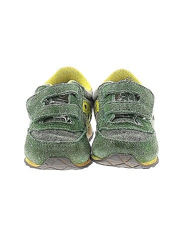 Saucony Sneakers (view 2)