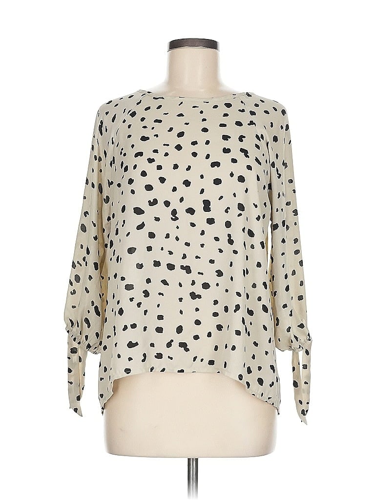 Click to view more detailed imagery on our partner's website Pre-owned Papermoon 3/4 Sleeve Blouse In White