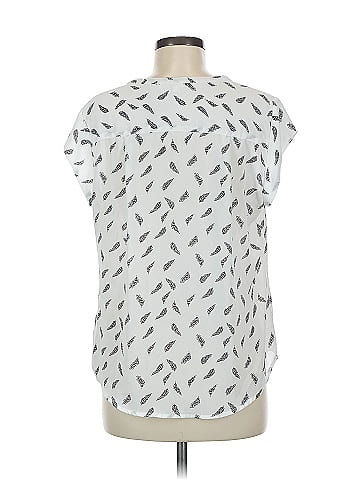 Fun2Fun Short Sleeve Blouse (view 2)