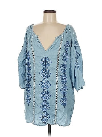 Blue Island 3/4 Sleeve Blouse (view 1)