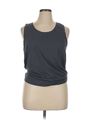 Victoria Sport Sleeveless Top (view 1)