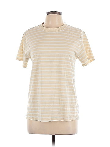 Lululemon Athletica Short Sleeve T-Shirt (view 1)