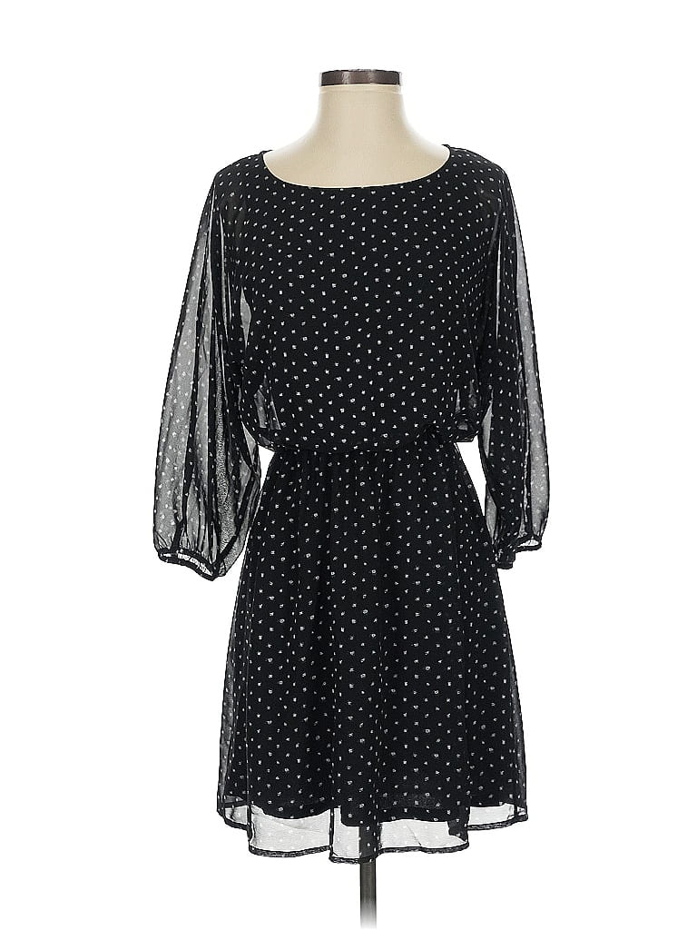 Click to view more detailed imagery on our partner's website Pre-owned Express Casual Dress In Black
