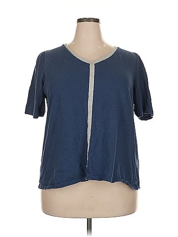 Weekend Suzanne Betro Short Sleeve T-Shirt (view 1)