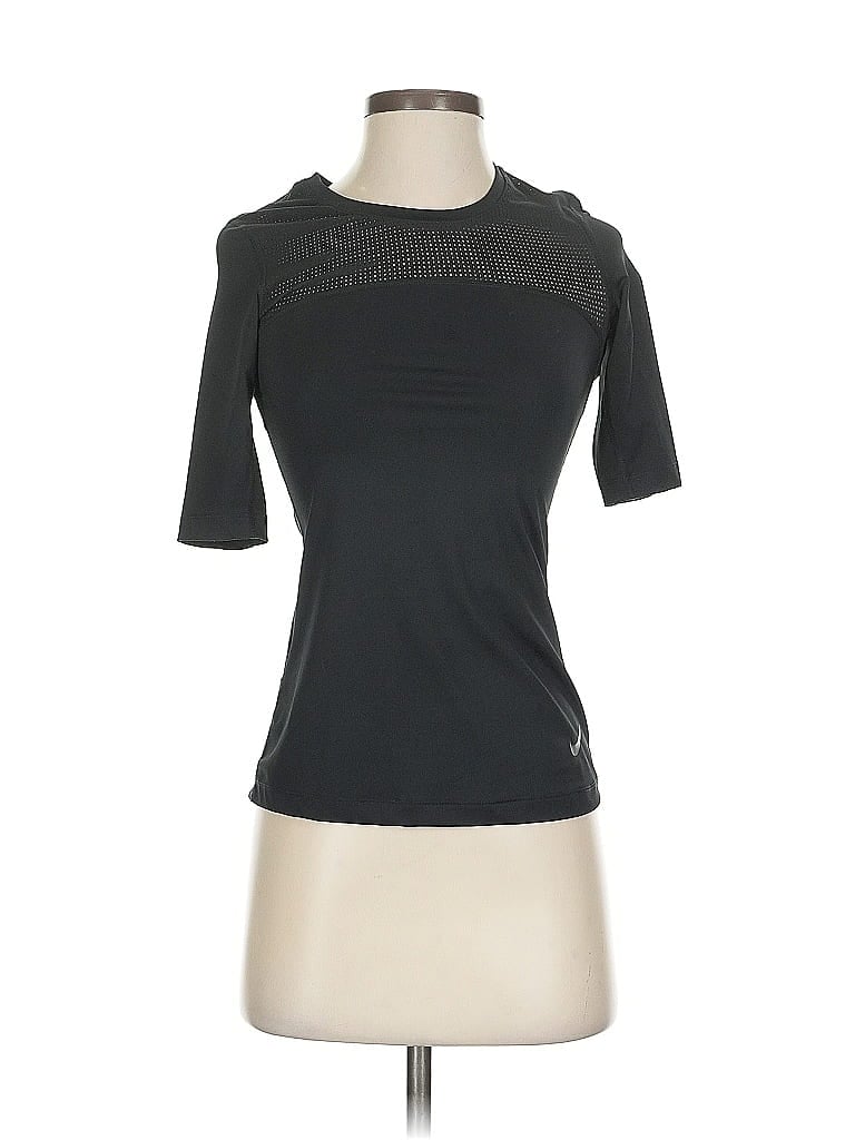 Pre-owned Nike Short Sleeve T-shirt In Black