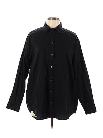 Gap Long Sleeve Button-Down Shirt (view 1)