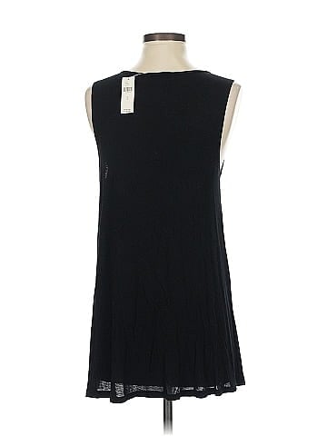 t.la Sleeveless T-Shirt (view 2)