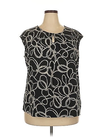 Kasper Sleeveless Blouse (view 1)