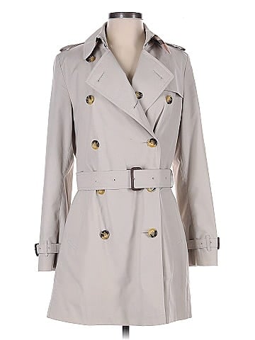 Burberry Trenchcoat (view 1)