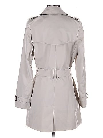Burberry Trenchcoat (view 2)