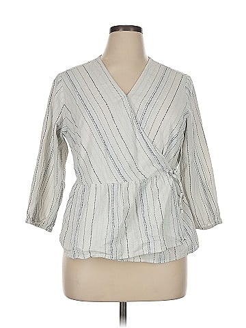 Time and Tru 3/4 Sleeve Blouse (view 1)
