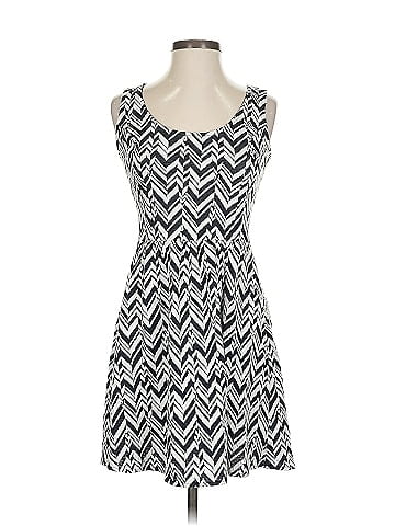 Maeve Casual Dress (view 1)