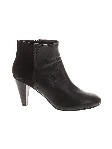 Kenneth Cole REACTION Ankle Boots (view 1)