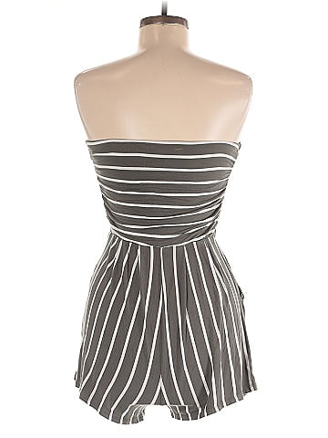 Heart & Hips Romper (view 2)