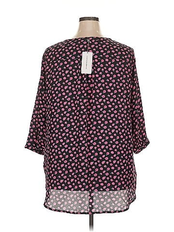 Carolina Belle 3/4 Sleeve Blouse (view 2)