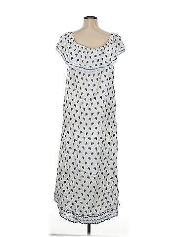 TWO by Vince Camuto Casual Dress (view 2)