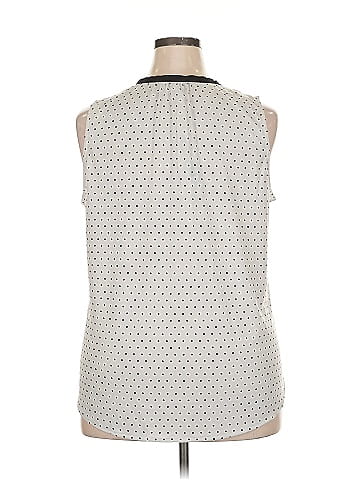 Elle Sleeveless Blouse (view 2)