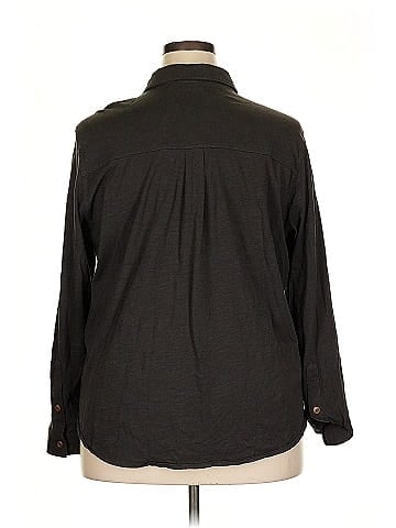 32 Degrees Long Sleeve Button-Down Shirt (view 2)