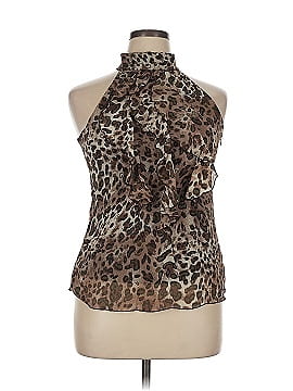 B.Wear Sleeveless Blouse