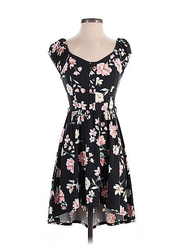 No Boundaries Casual Dress (view 1)