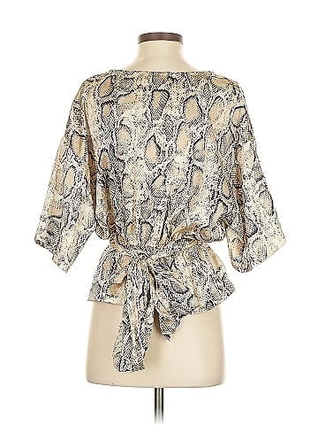 BB Dakota Short Sleeve Blouse (view 2)